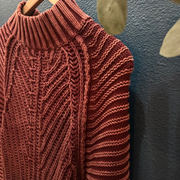 NEW FREE PEOPLE Sweetheart Rib Chunky Mock Neck Sweater - Garnet Grotto - M - Picture 2 of 2